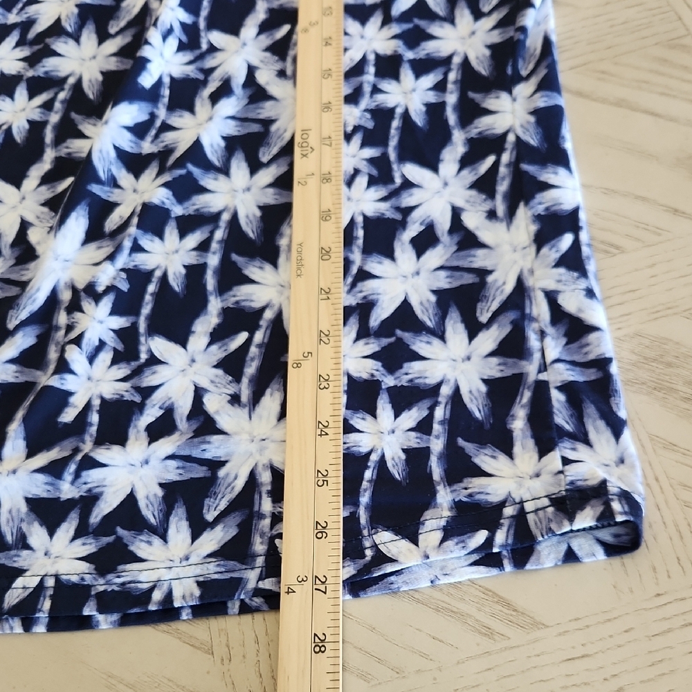 Beachtime Navy & White Women's Quarter Zip Top With Palm Trees Resort Wear 1X - Picture 4 of 6